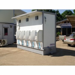 Mobile toilet Container