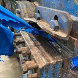 บริการทำลายชุดยูนิฟอร์ม