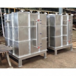 Square stainless steel tank