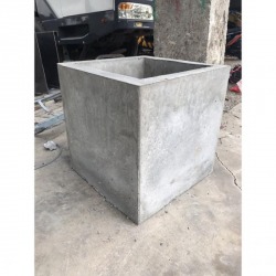 Precast concrete - Footing