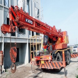 Cranes for rent Samut Prakan