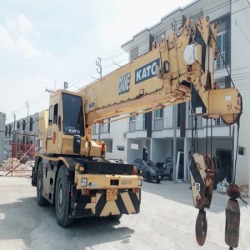 Cranes for daily rentals