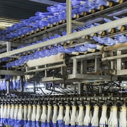 บริษัทออกแบบ ติดตั้งเครื่องจักรผลิตถุงมือยาง-อุปกรณ์และเครื่องจักรที่ใช้ในการผลิตถุงมือยาง - TOP Machine