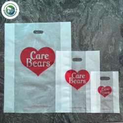 We accept orders for plastic bags with printed logos