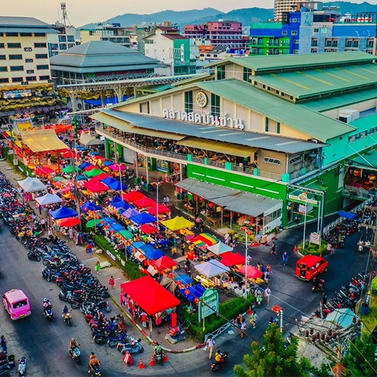 ตลาดบันซ้าน โซนตลาดมุมสูง ตลาดบันซ้าน โซนตลาดมุมสูง 